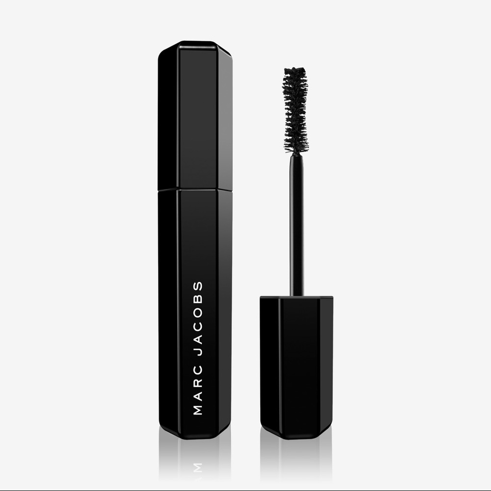 Marc Jacobs velvet noir mascara